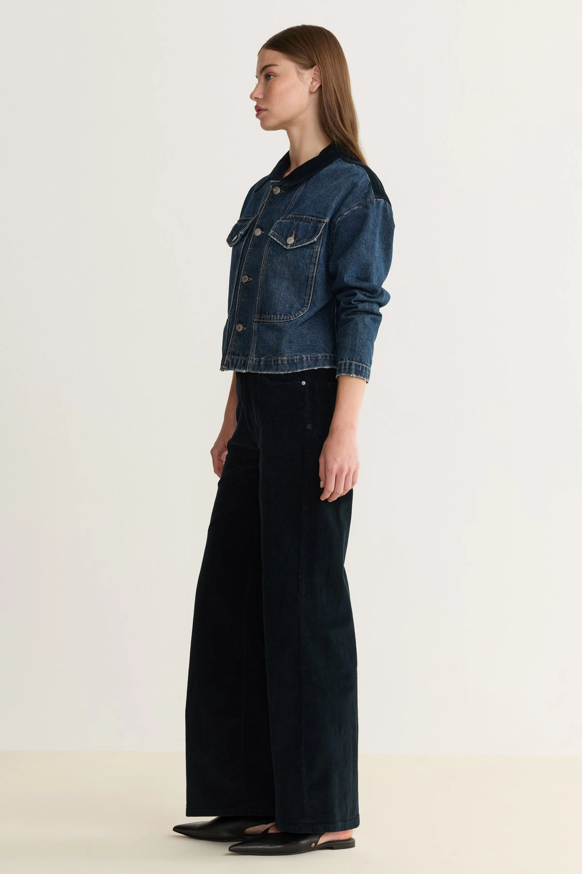 Odor control MoistureWickingFabric NCE CORD WIDE LEG 31"