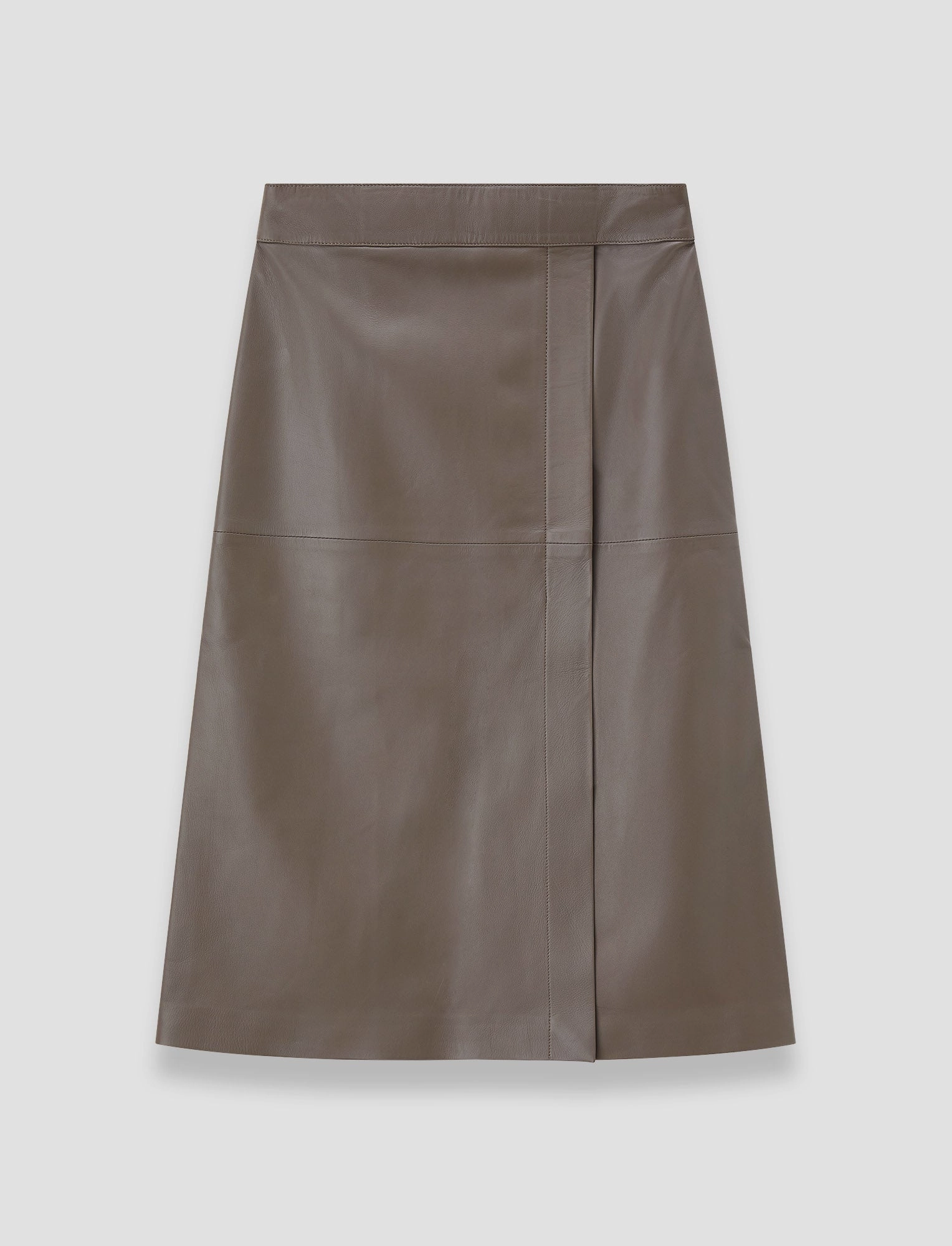 S??vres Nappa Leather Skirt Dance Practice