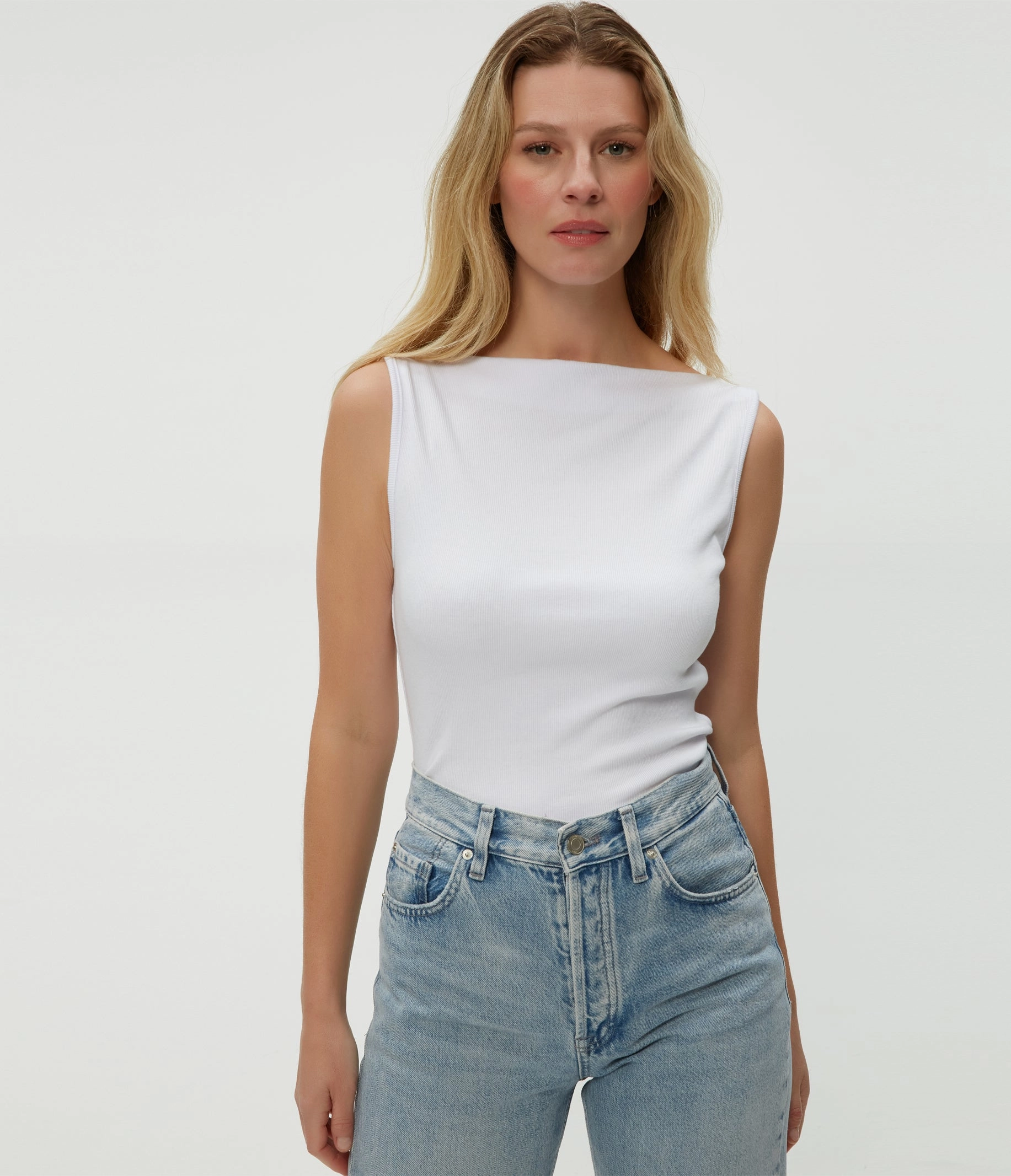 COCO RUCHED BOAT NECK TEE MoistureWickingTechnology