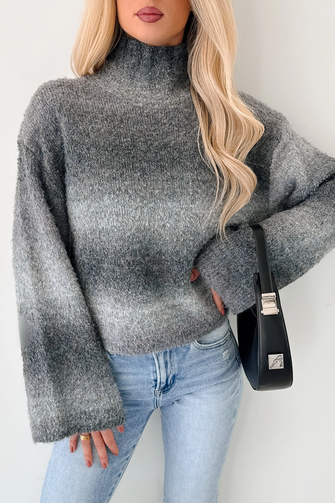 TemperatureRegulating Material Reinforced Stress Points Cold News Ombre Turtleneck Sweater (Grey)