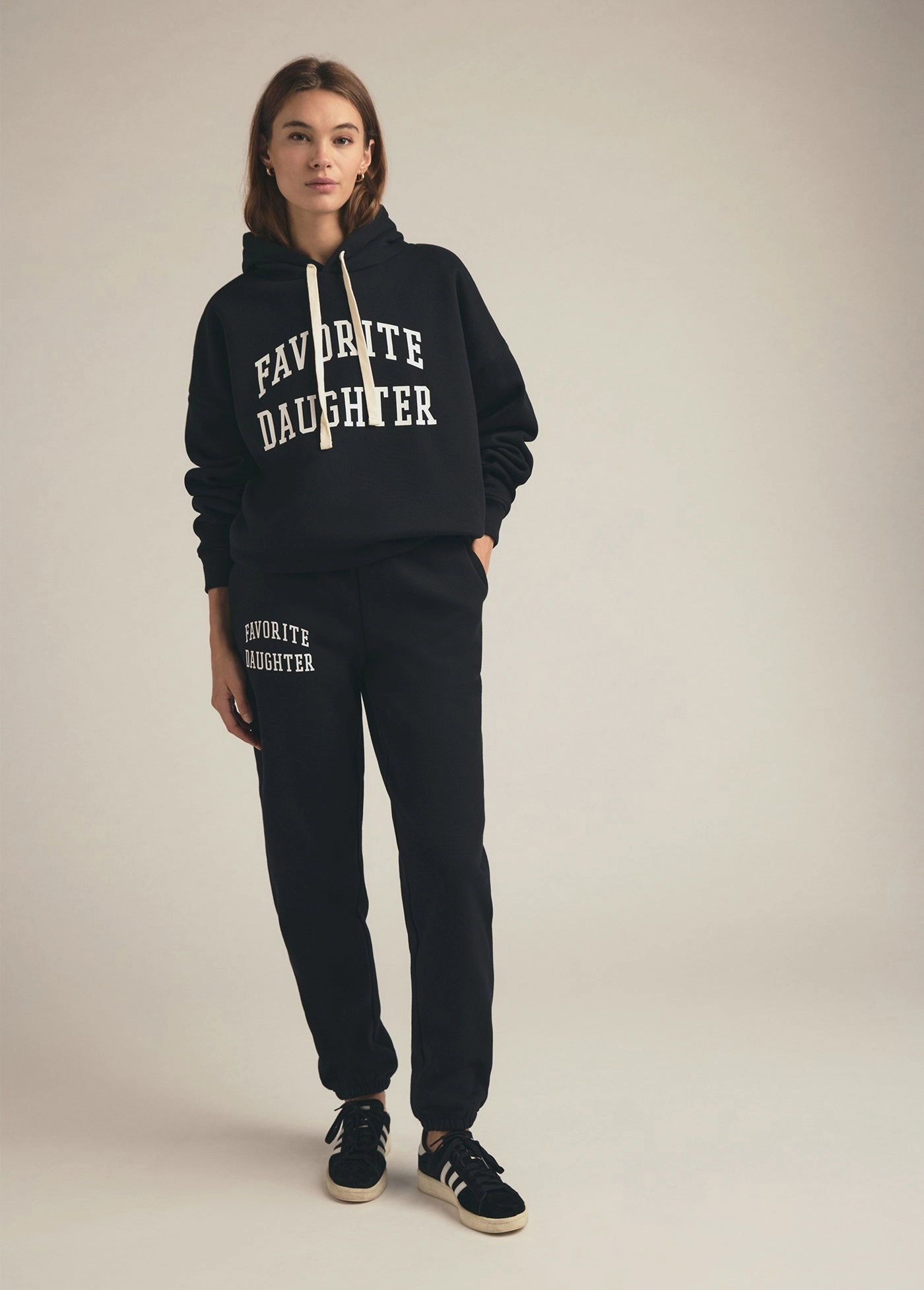 COLLEGIATE HOODIE Comfortable Cut