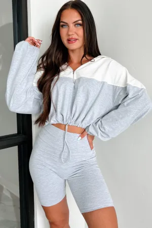 All Day Comfort Elegant Look Feeling The Burn Athleisure Set (Light Heather Grey/Ivory)