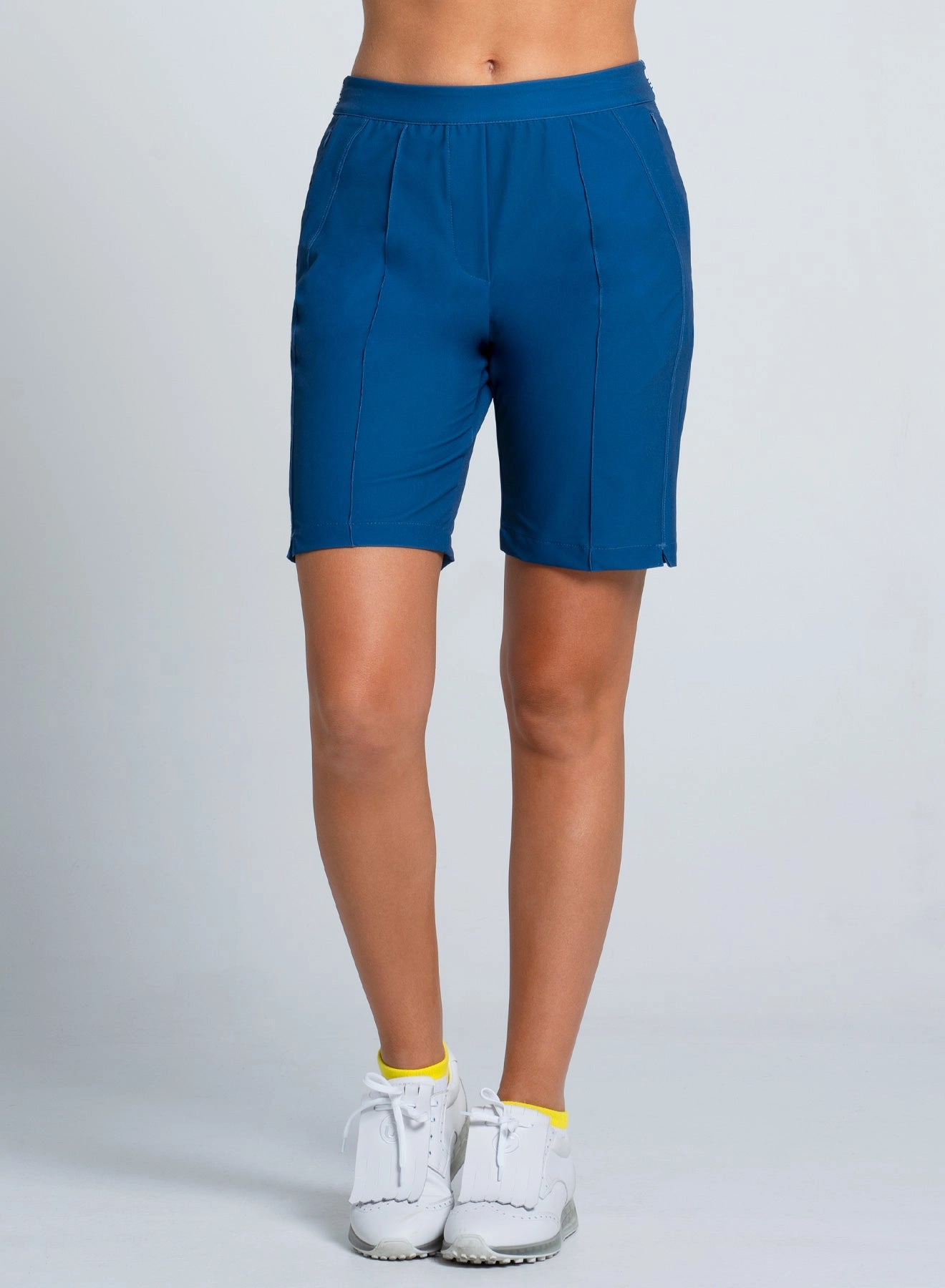 Essential Comfort Wear High Rise Steel Cut Short
