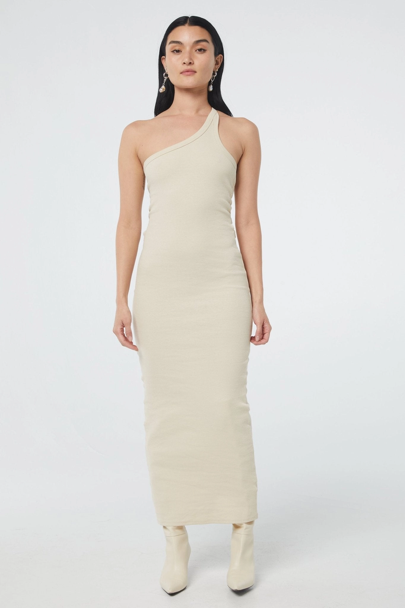 GAEL DRESS Flattering Silhouette Wear Halter-Neck
