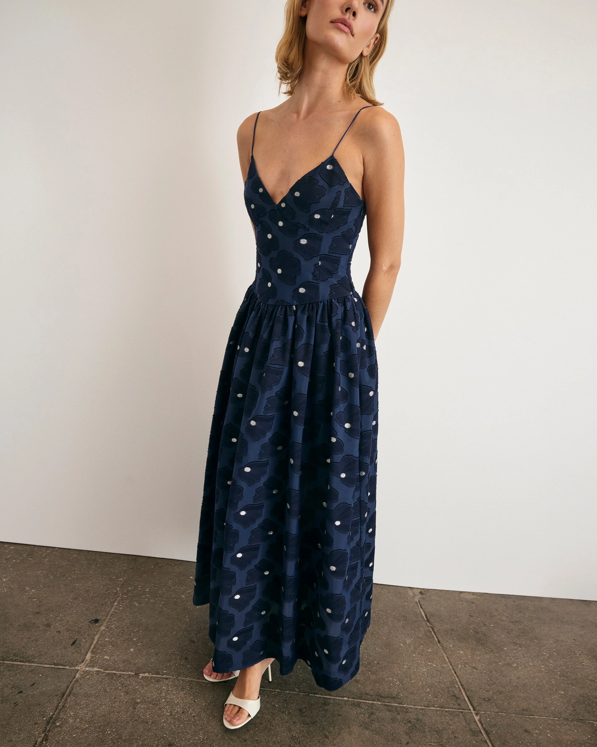 Serena Dress Sharp Look Sunny Lace