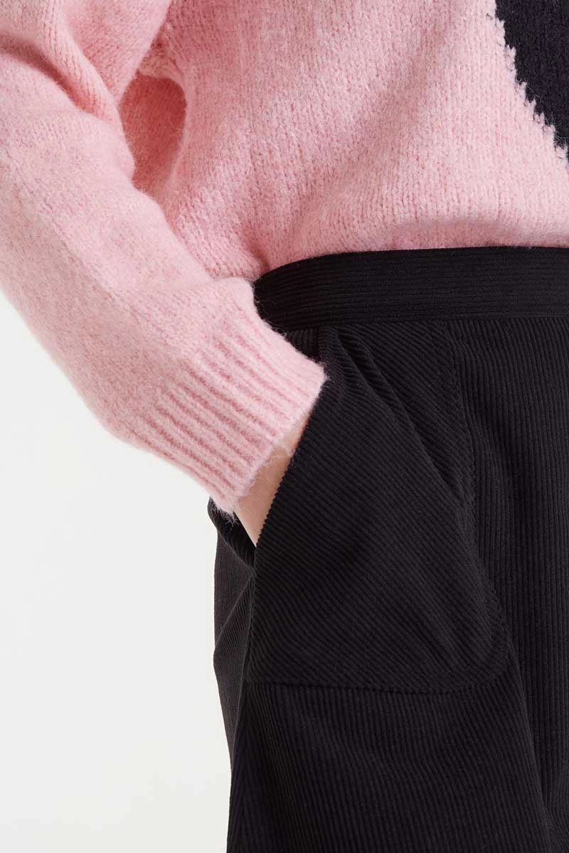 Abrasion resistant Elegant Texture Corduroy Mini Skirt in Black