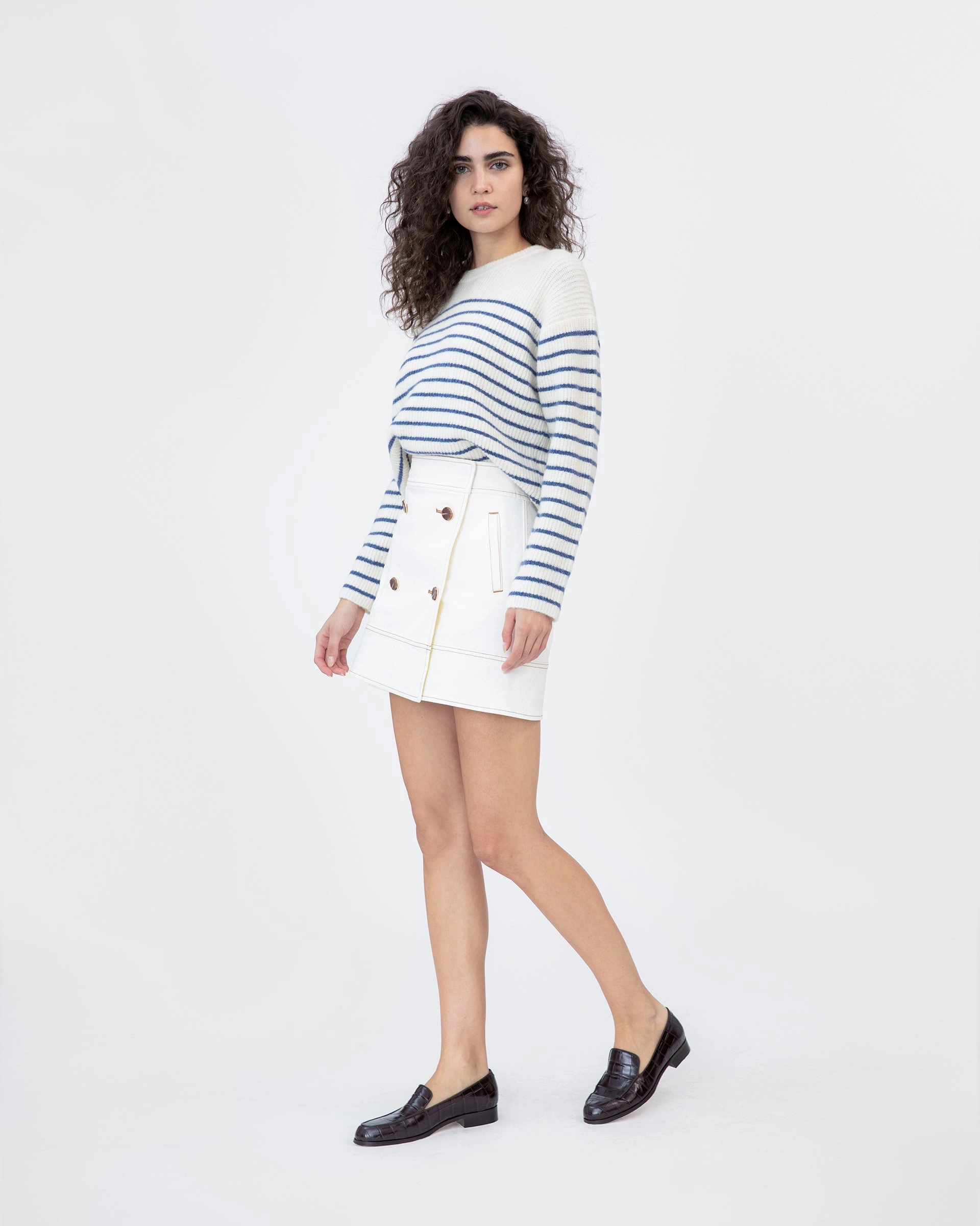 Court Skirt Simple Cut