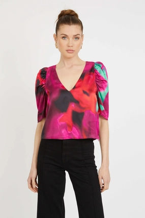 Arden Top in Blur Iris Bloom Day Ready Minimal Aesthetic