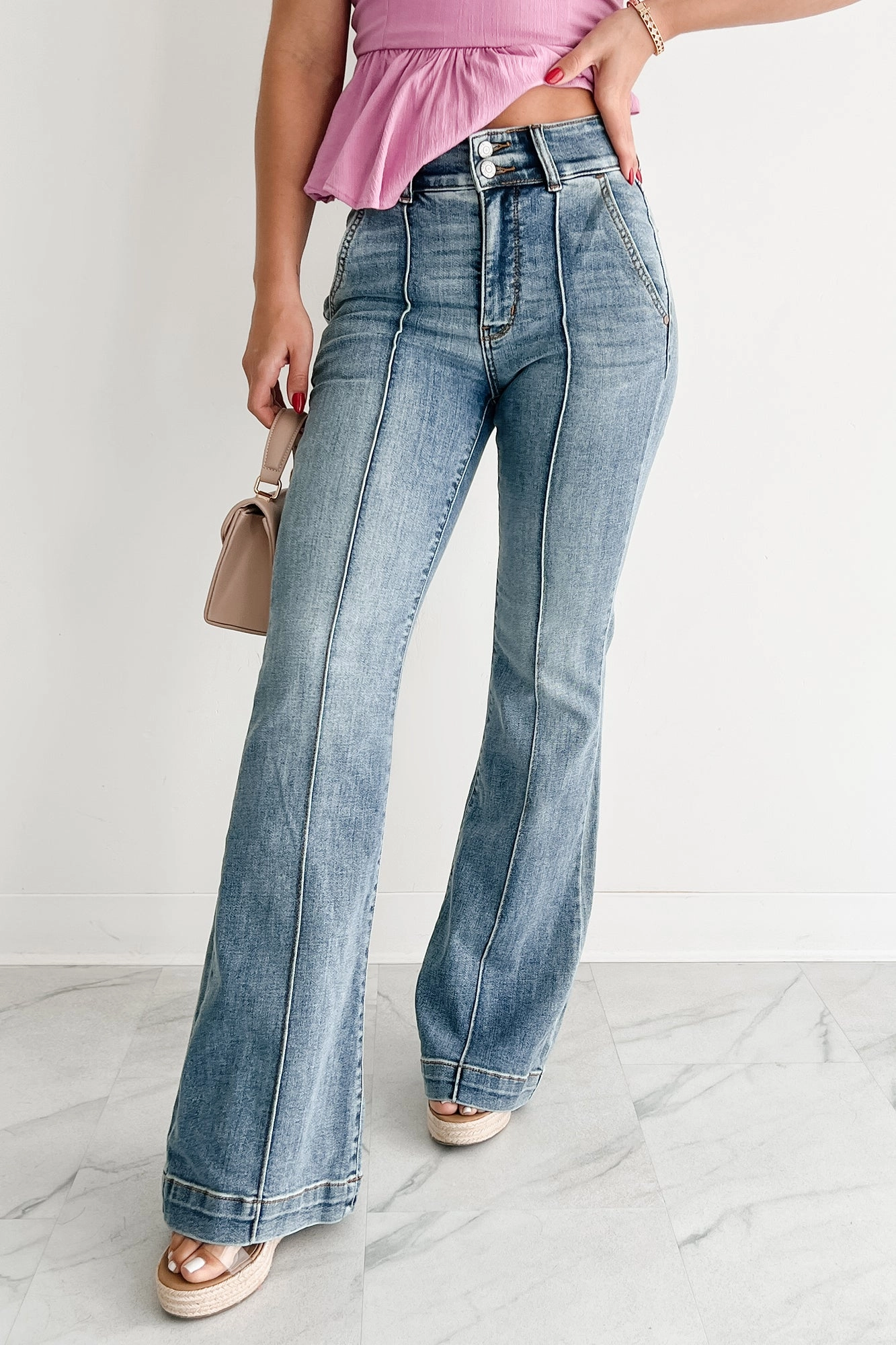 Mae High Rise Judy Blue Flare Jeans (Medium) Loose cut Flat waistband
