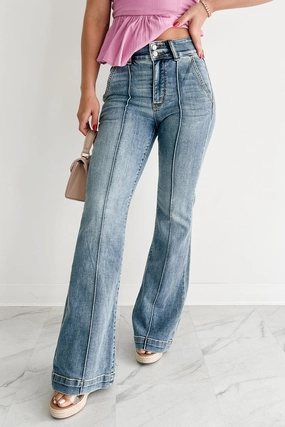 Mae High Rise Judy Blue Flare Jeans (Medium) Loose cut Flat waistband