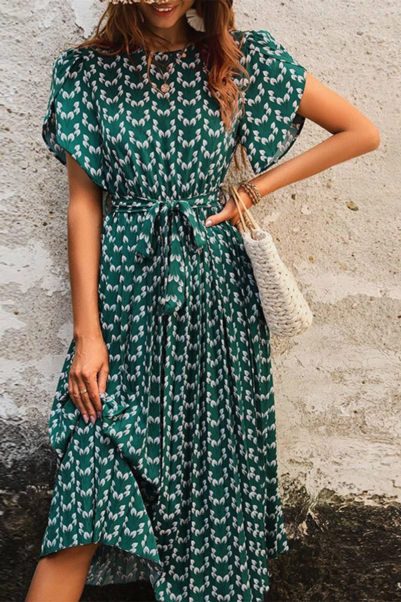 Comfy Detail Flattering and Effortless CREW NECK FLORAL PRINT DRESS_CWDSD2684