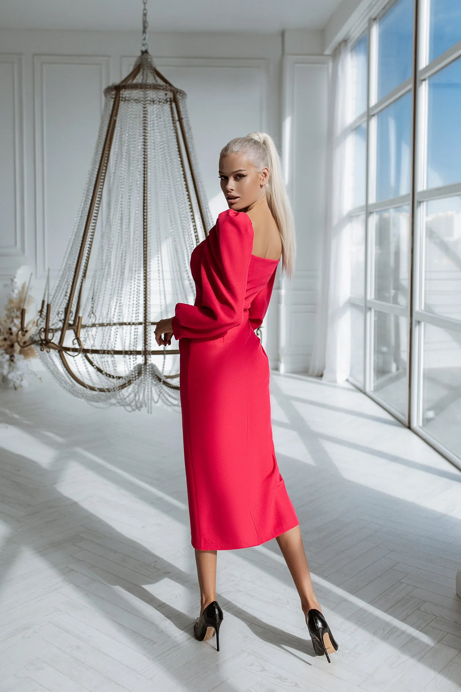 Crimson Sweetheart Puff-Sleeve Midi Dress