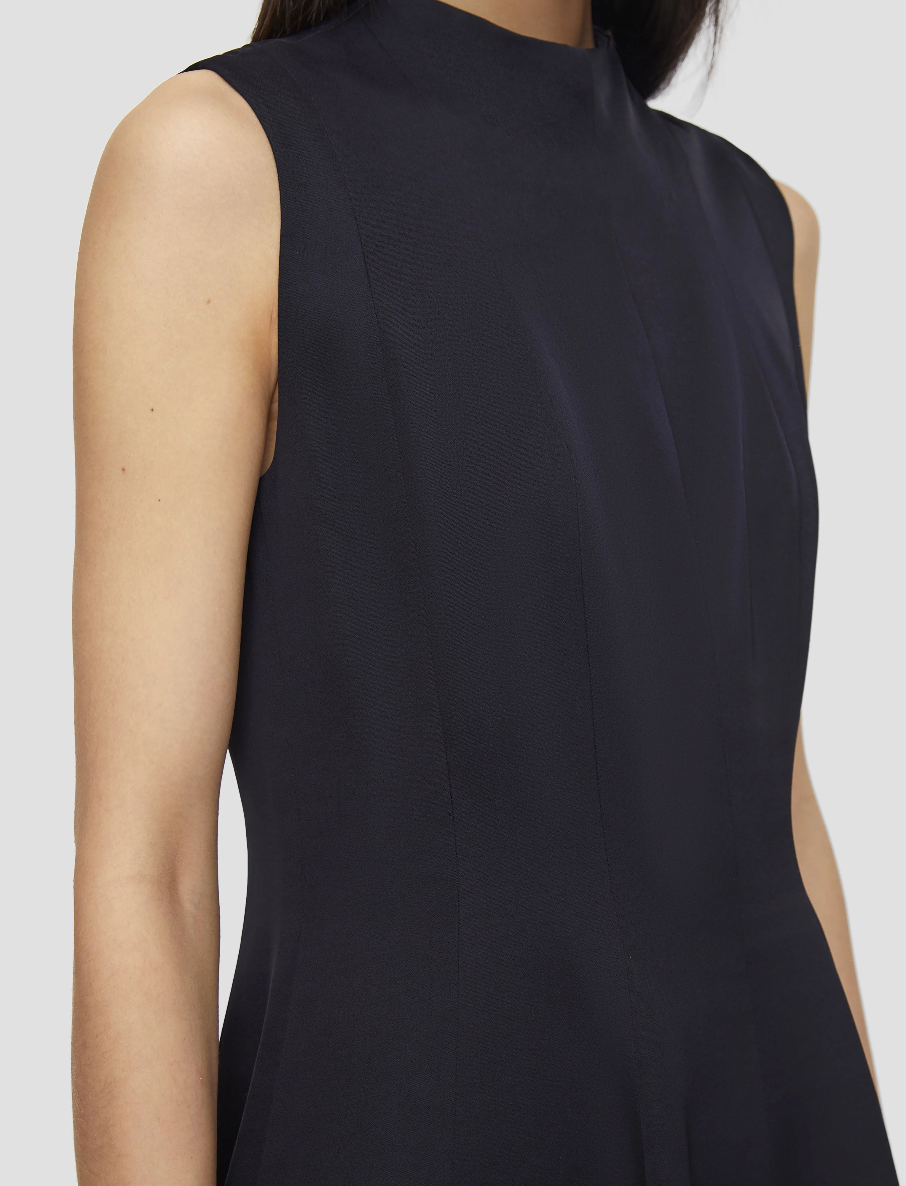 Daily Form Fine Details Edita Viscose Crepe Mini Dress