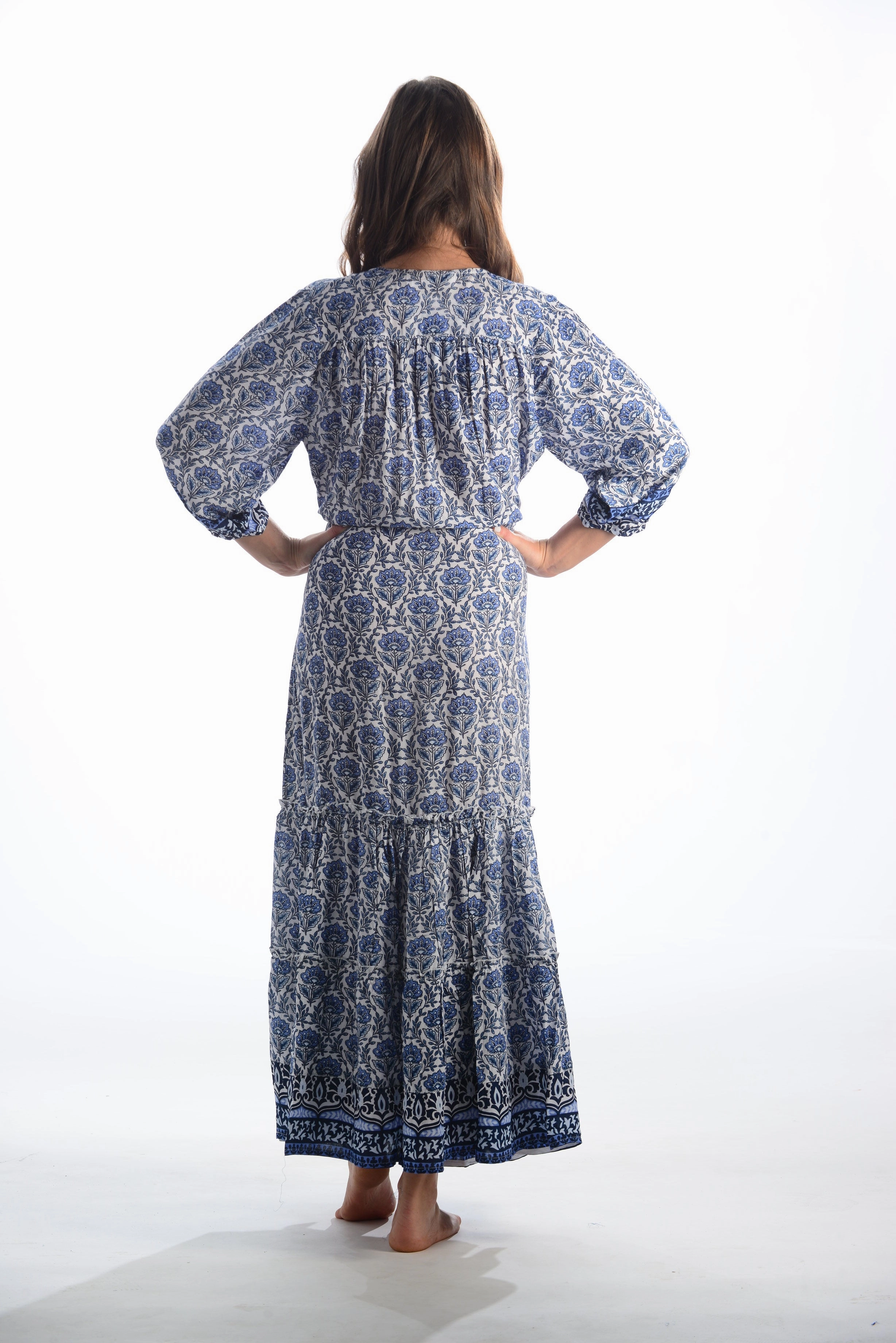 Carrie Dress / Navy Floral Essential Style Lace Fine