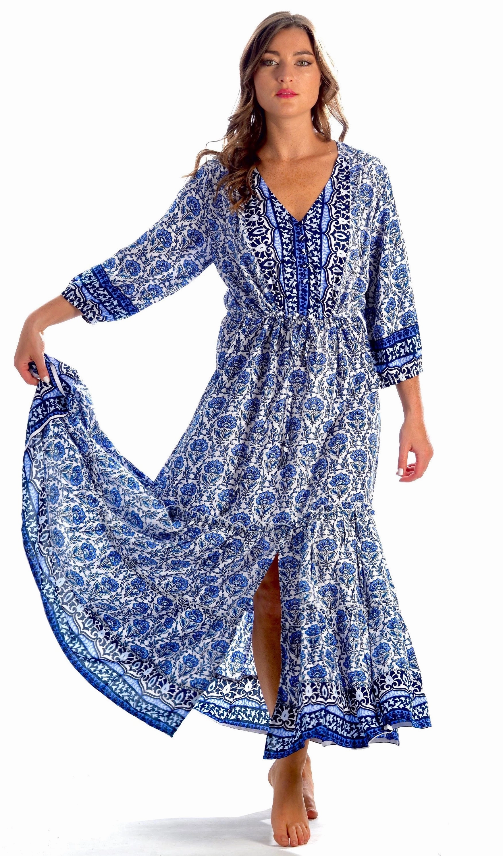 Carrie Dress / Navy Floral Youthful Look