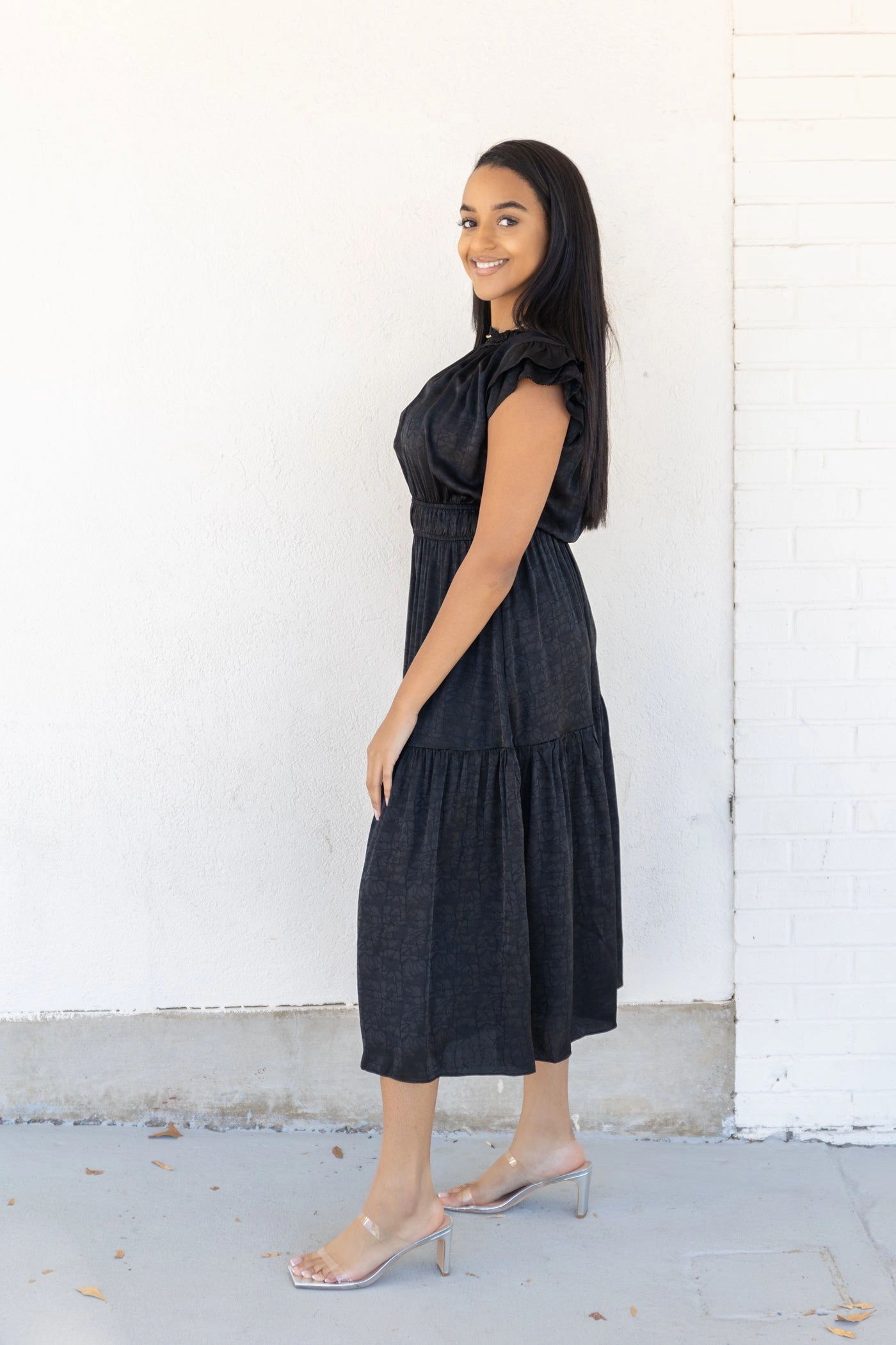DAHLIA BLACK DRESS Comfortable Waist