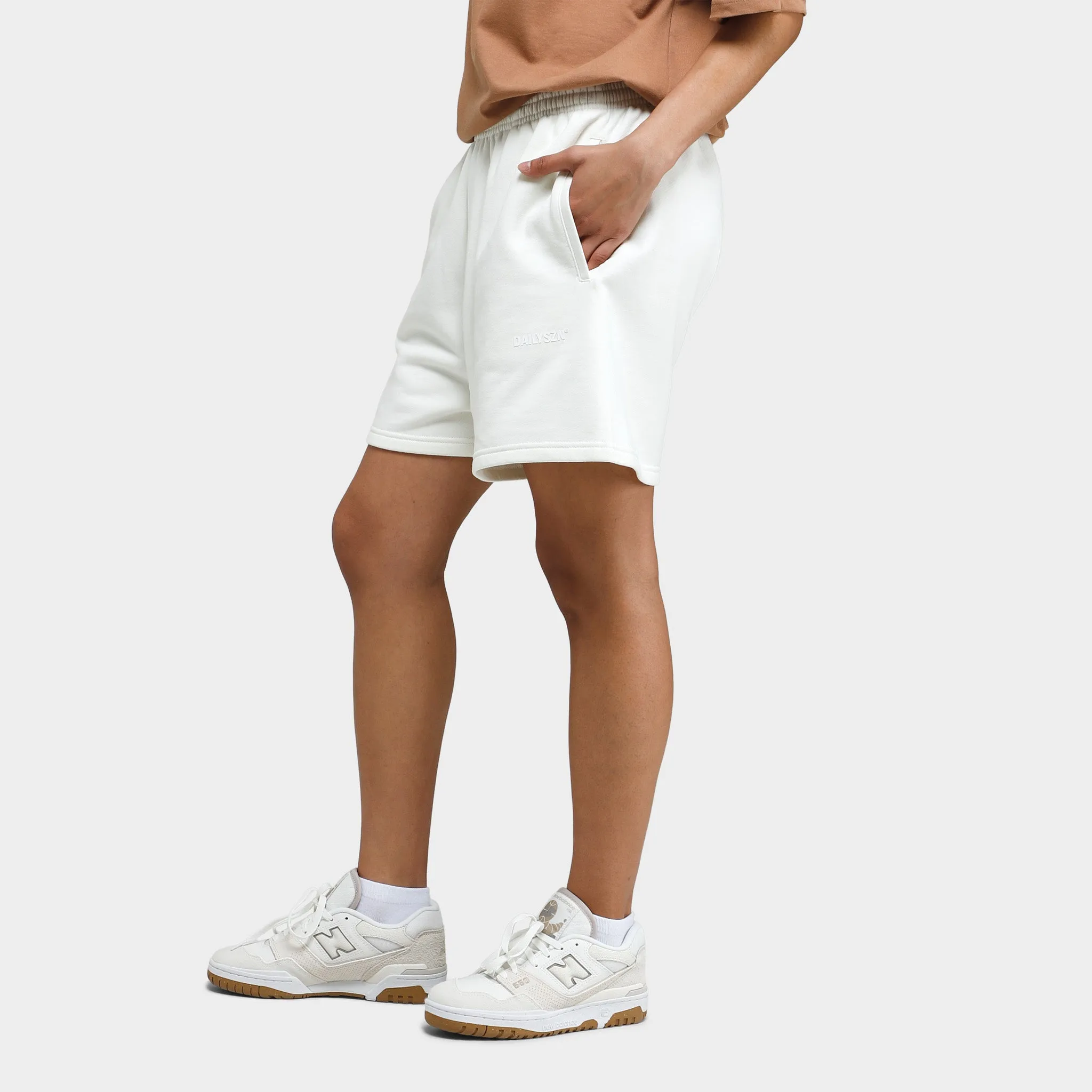 DAILYSZN Women's SZN Shorts / Cotton Ball