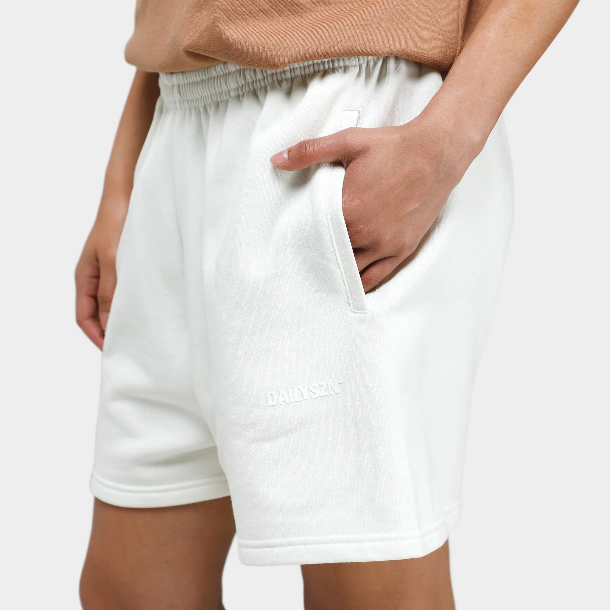 DAILYSZN Women's SZN Shorts / Cotton Ball