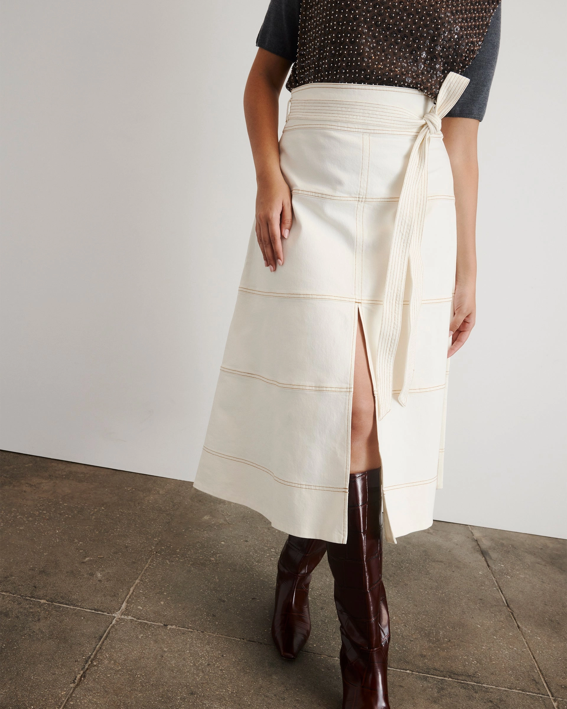 Denim Hudson Skirt Minimal Comfort Commuter Fit