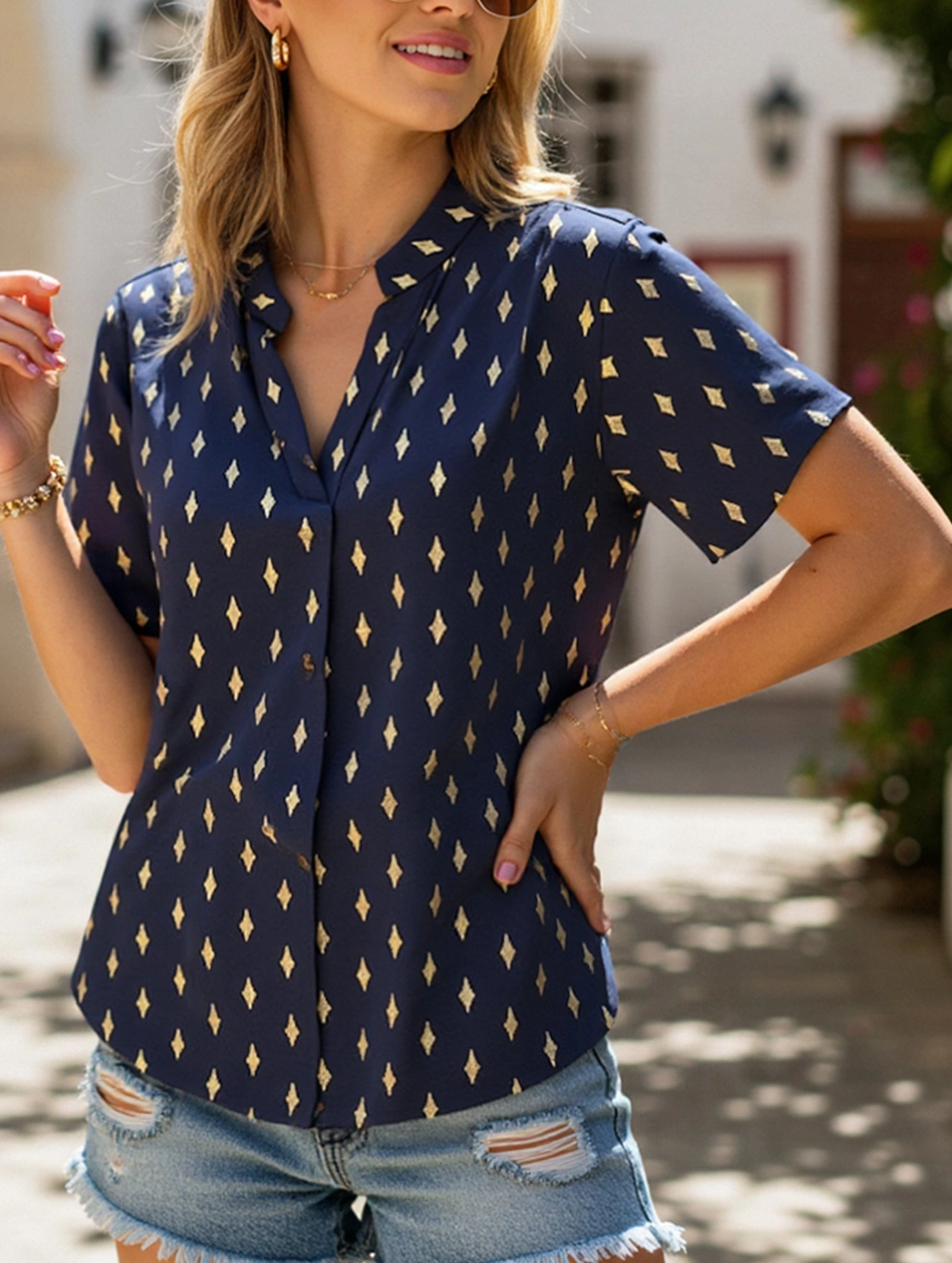 YarnDyedFabric OdorResistant Technology Diamond Bronzing Shirt ??Elegant Shine for Special Moments