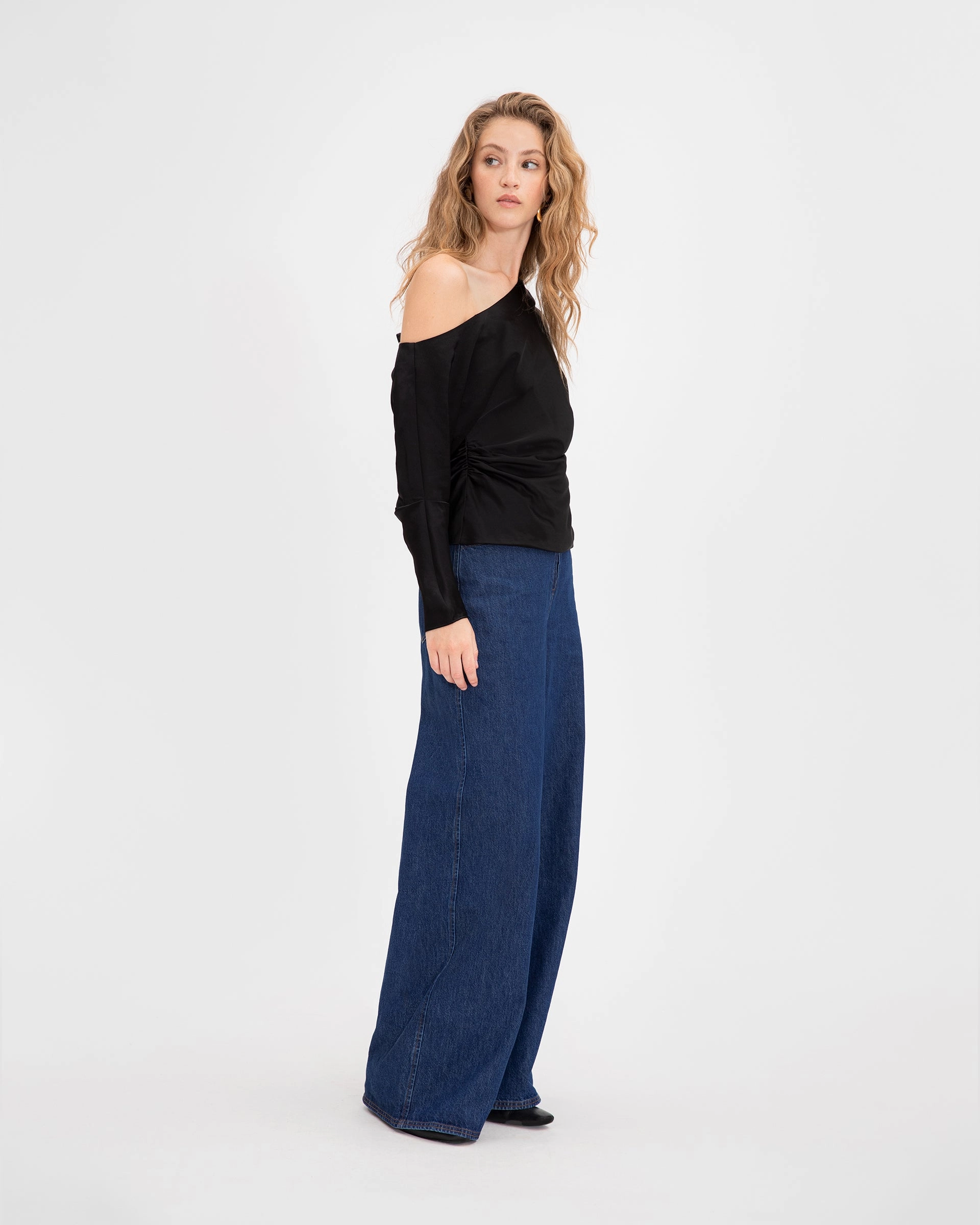 Professional Cut Dinah Top