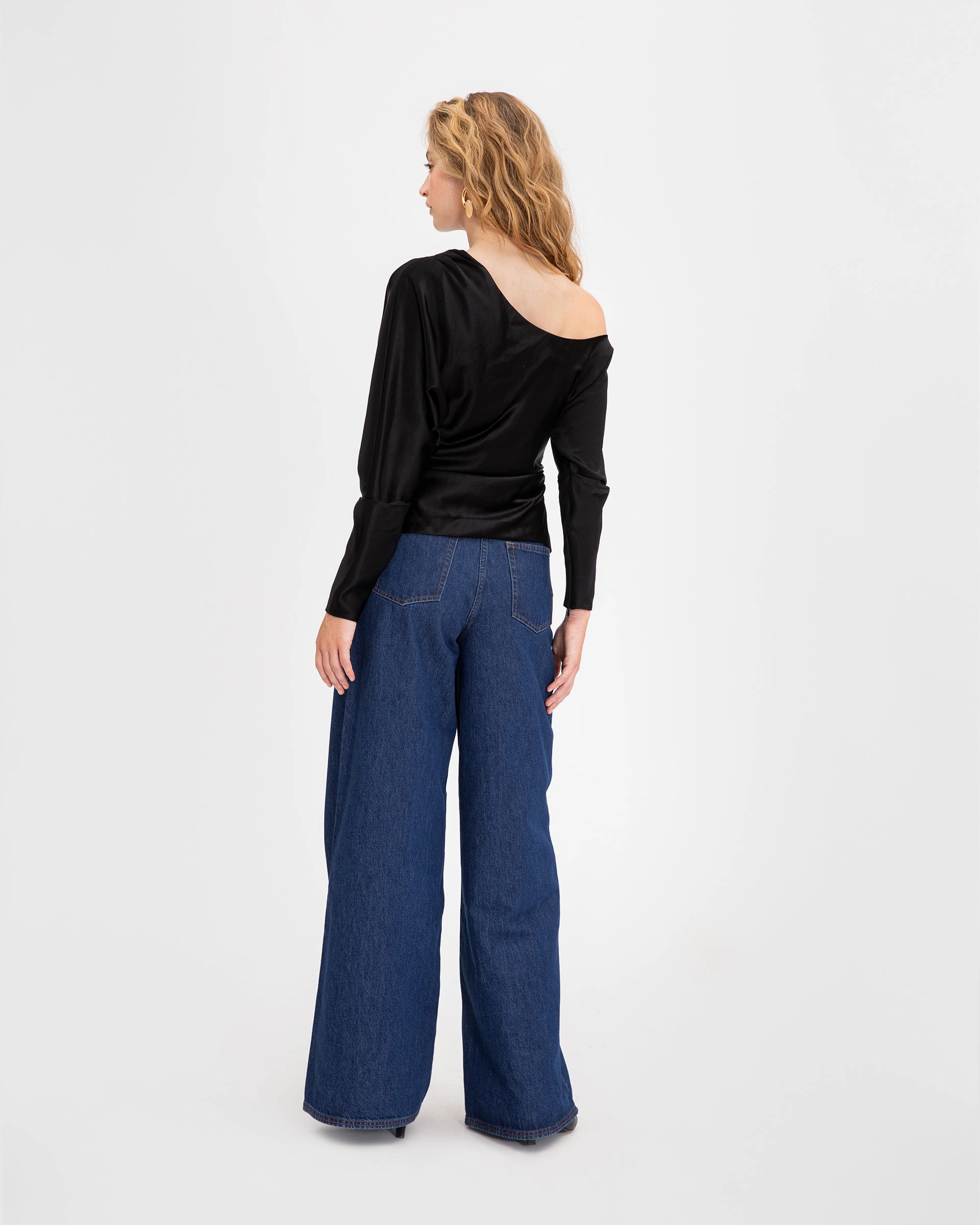 Dinah Top Thermochromic Color Shift Tech Layered Hemline