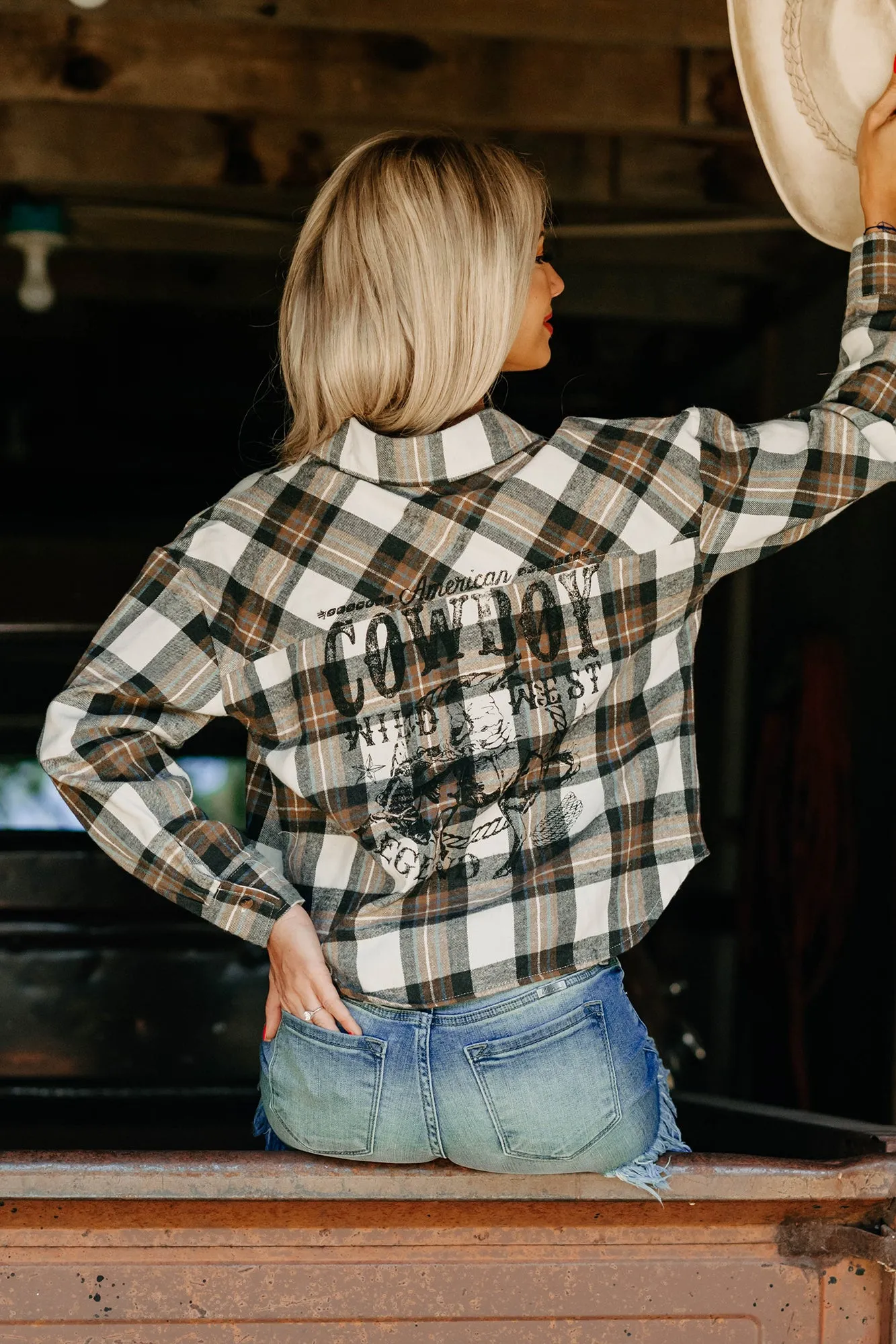 Minimalist Detailing Anti Static Treatment Don??t Wait Up Plaid Long Sleeve Shirt (Ivory/Brown)