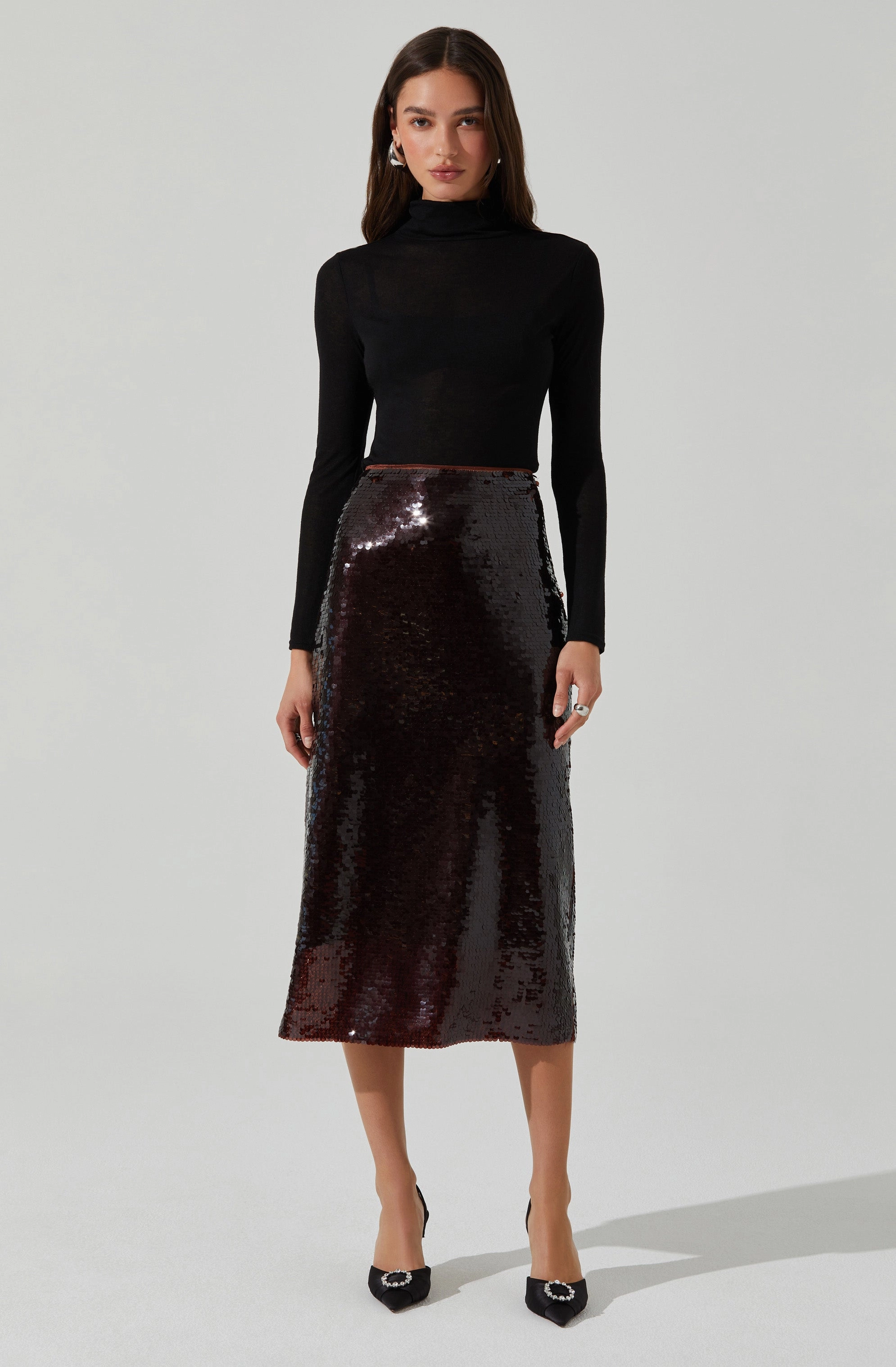 Soft Movement Simple Layer Dova Skirt in Brown