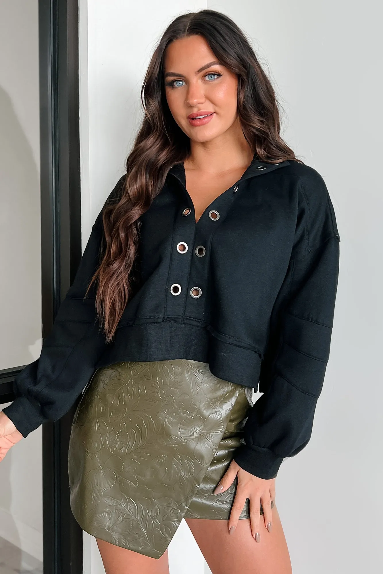 Being Productive Grommet Detail Pullover (Black) Odor Resistant Treatment