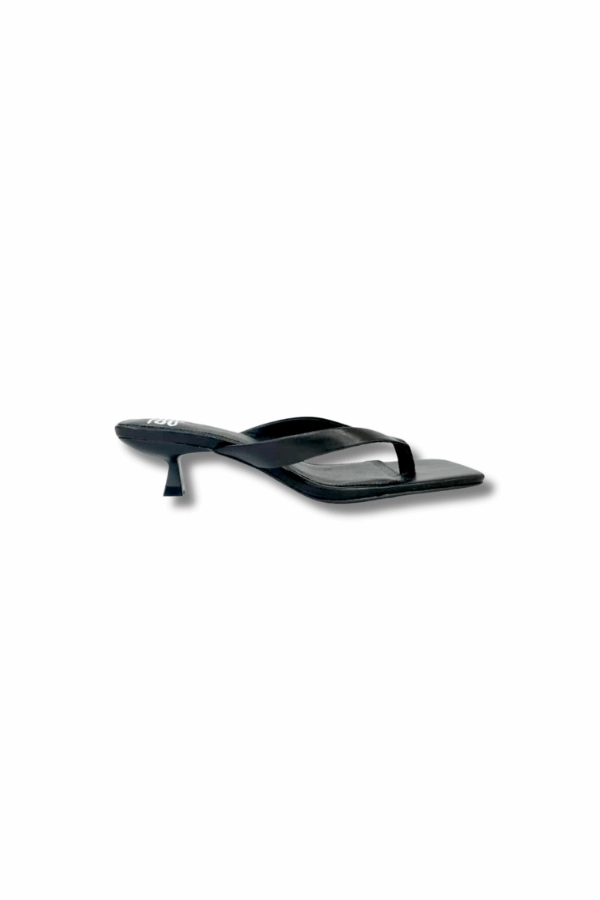 Kitty Heel Black Smooth Motion