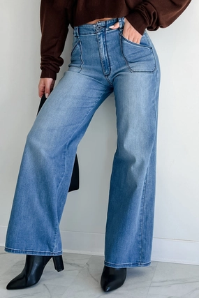 Betty Non-Distressed High Rise Wide Leg Sneak Peek Jeans (Medium Light) Versatile Layer Multi Panel Construction