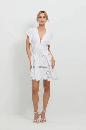 Grab Quick Skin Tone Sunrise Spirit Dress White