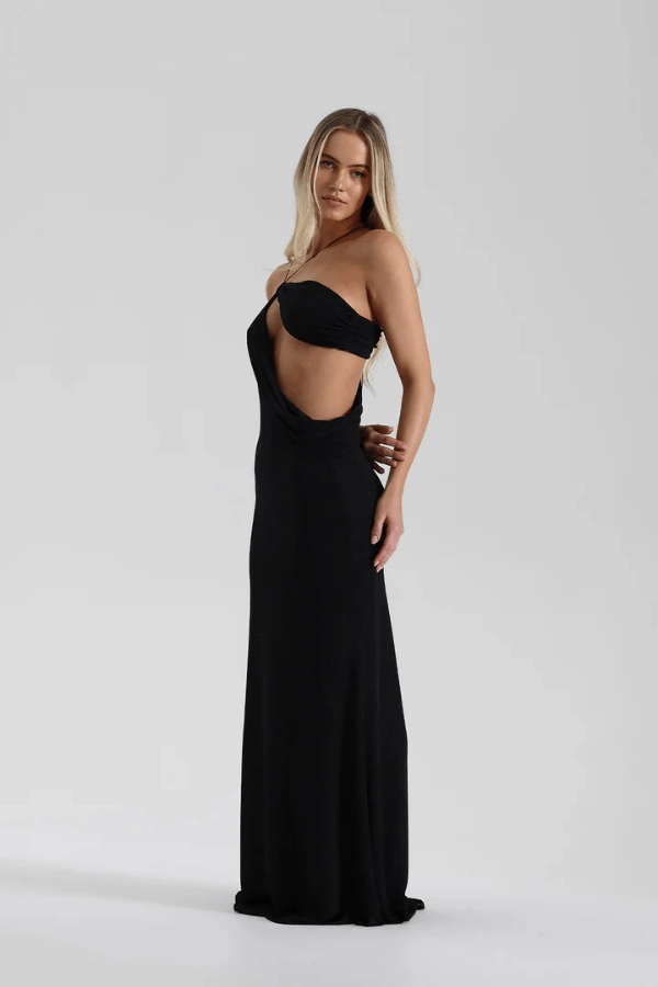 Elissa Dress Black museum visit