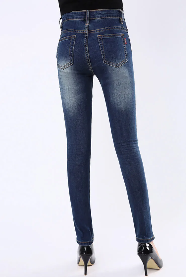 Embroidered Stretch-Slim Skinny Jeans