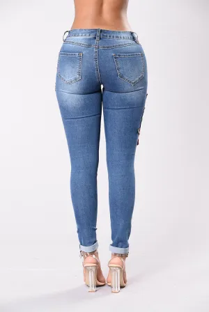 Embroidered Stretchable Jeans For Women - GlamzLife