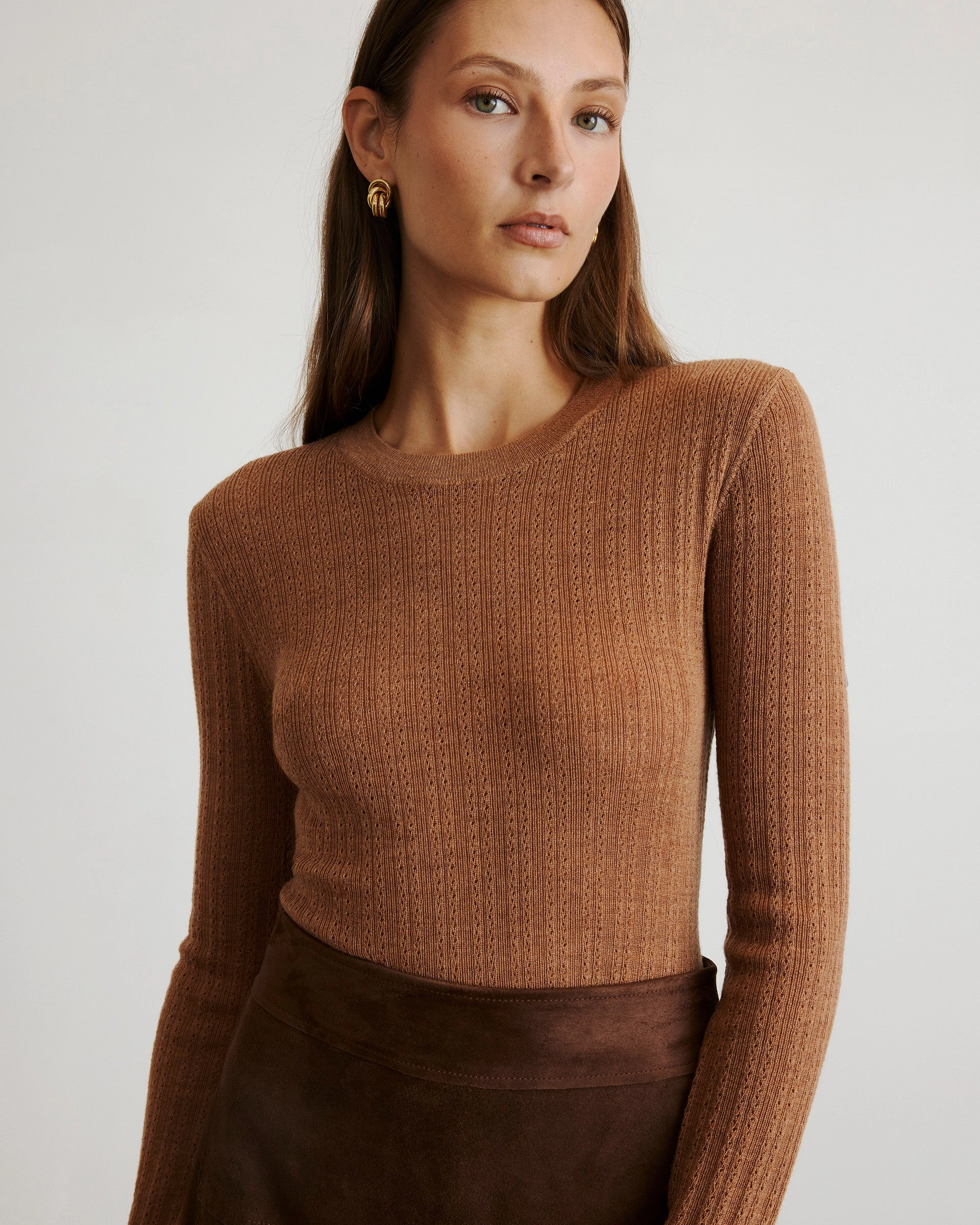 VersatileLayering Airy Mesh Lining Crew Neck Kayden Knit