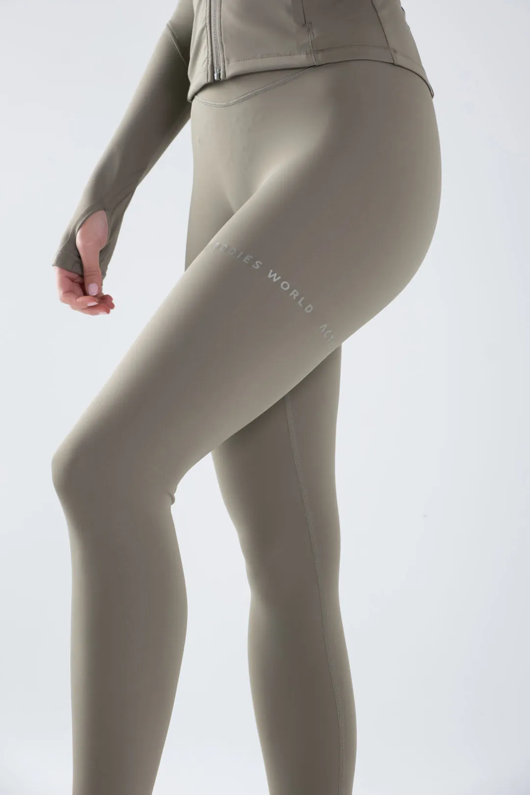 Essential Leggings - Sage