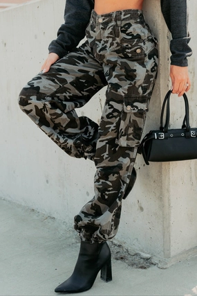 Duke Studded Wide Leg Signature 8 Pants (Camouflage) Layered Style All Purpose