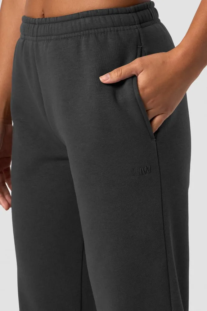 Everyday Straight Leg Sweatpants
