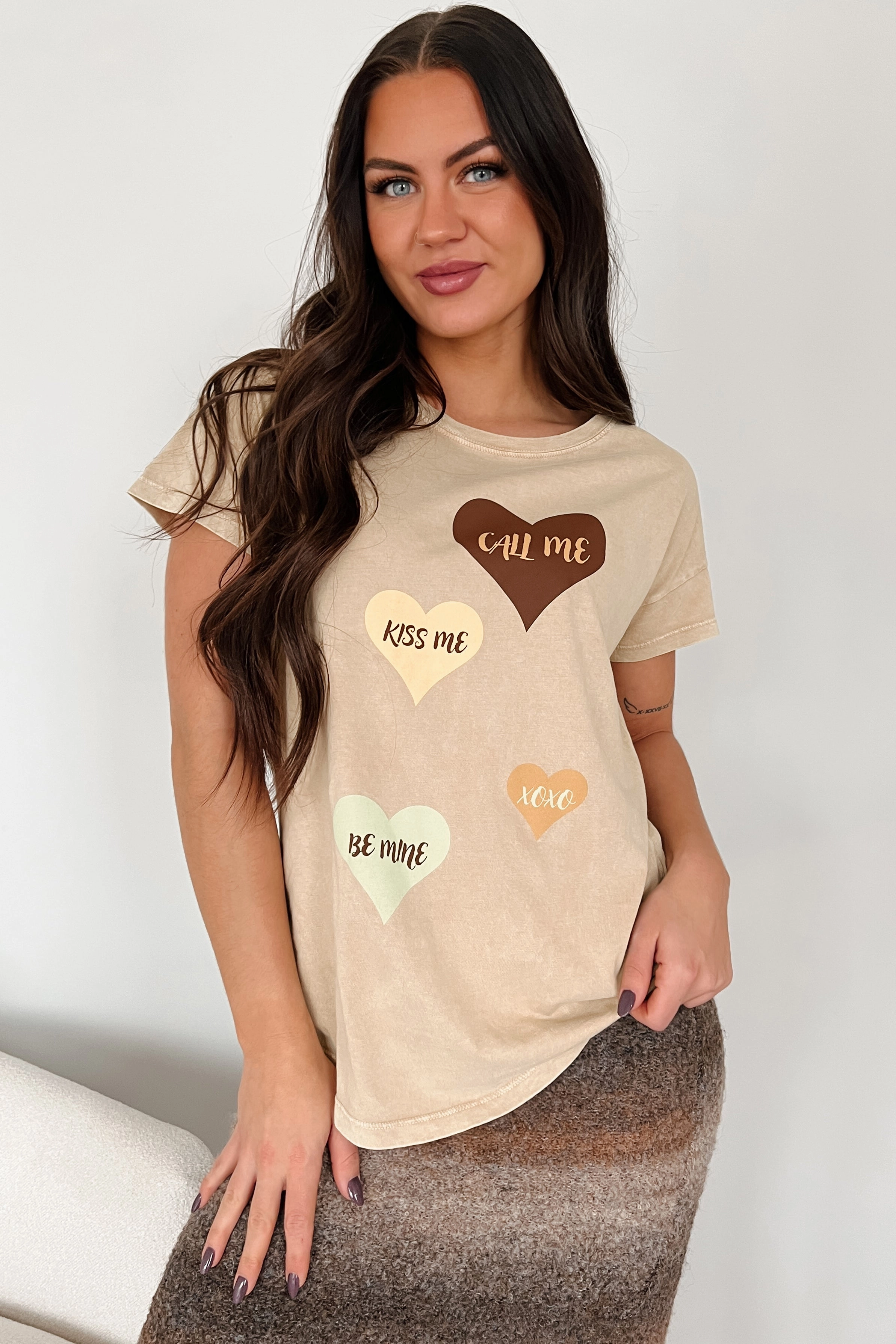 BreathableBackVents Lightweight Material Heartfelt Words Mineral Wash Graphic Tee (Taupe)