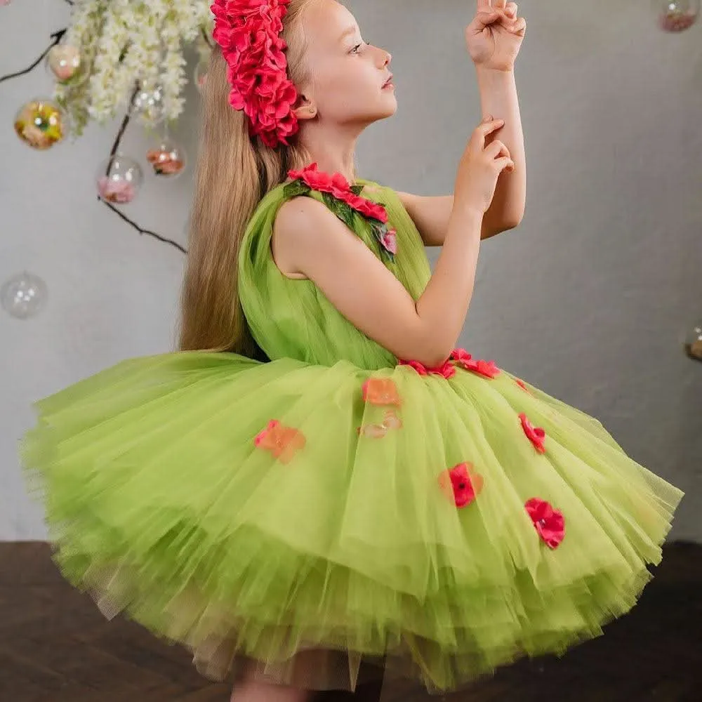 Fairy-Tale Dream Dress Spring Garden-Themed Girl's Dress Elegant Floral Puffed Princess Dress