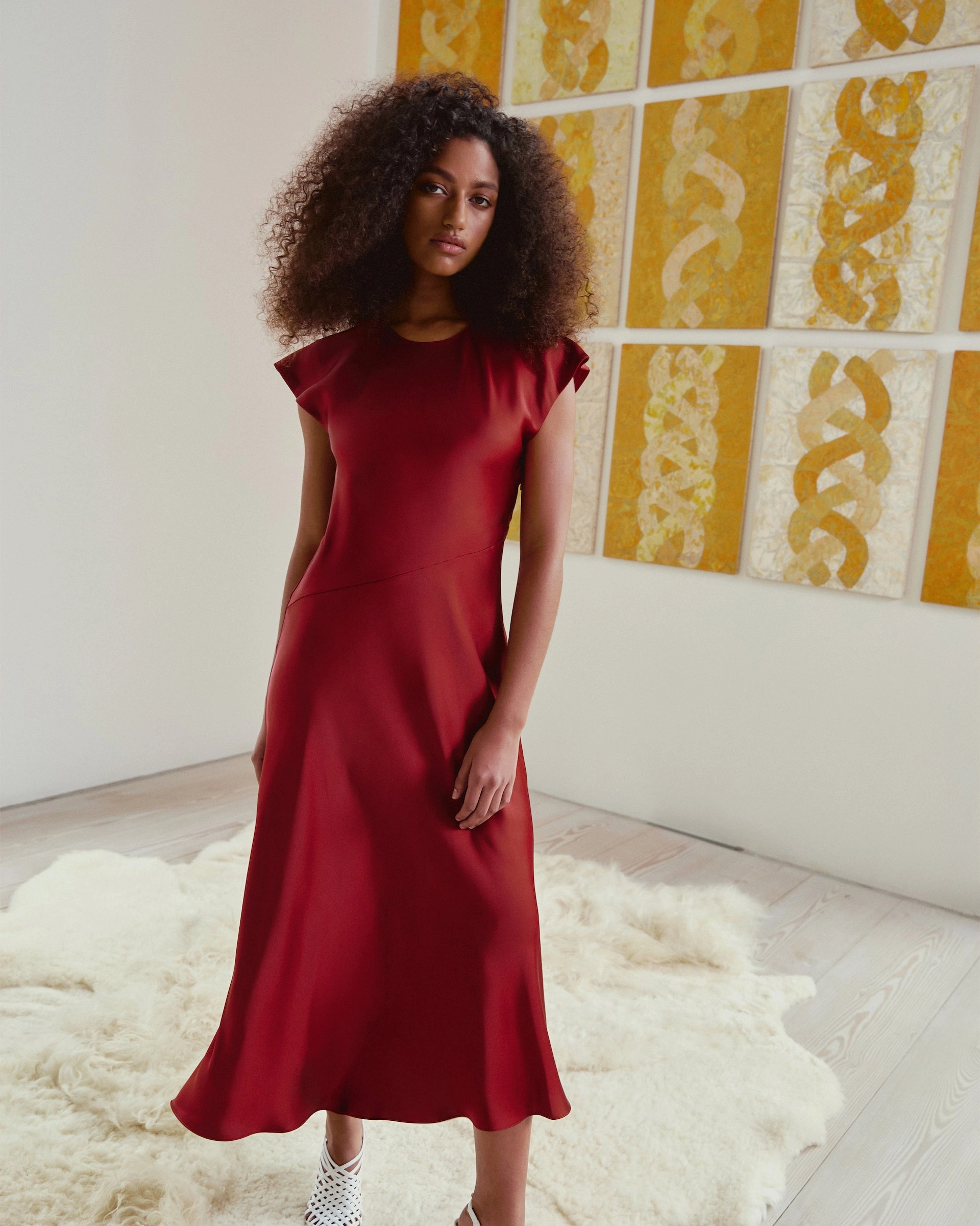 Violeta Dress Waist-Cinching