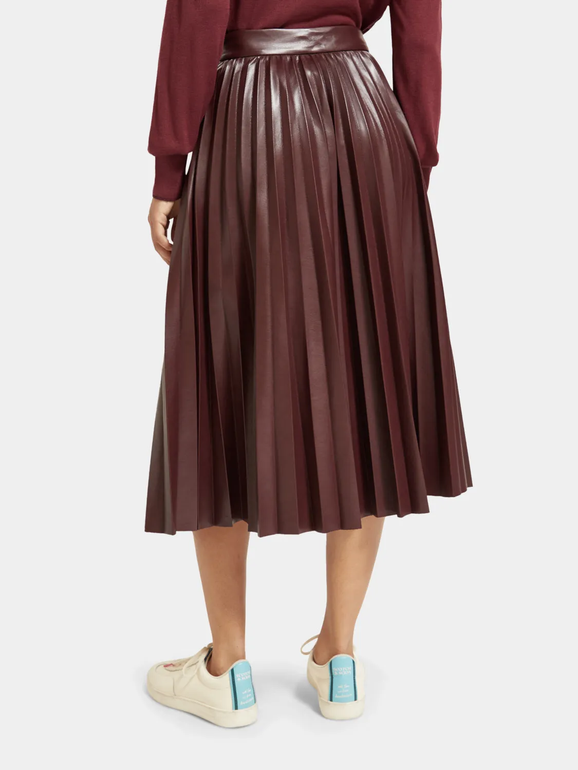 Faux leather pleated skirt