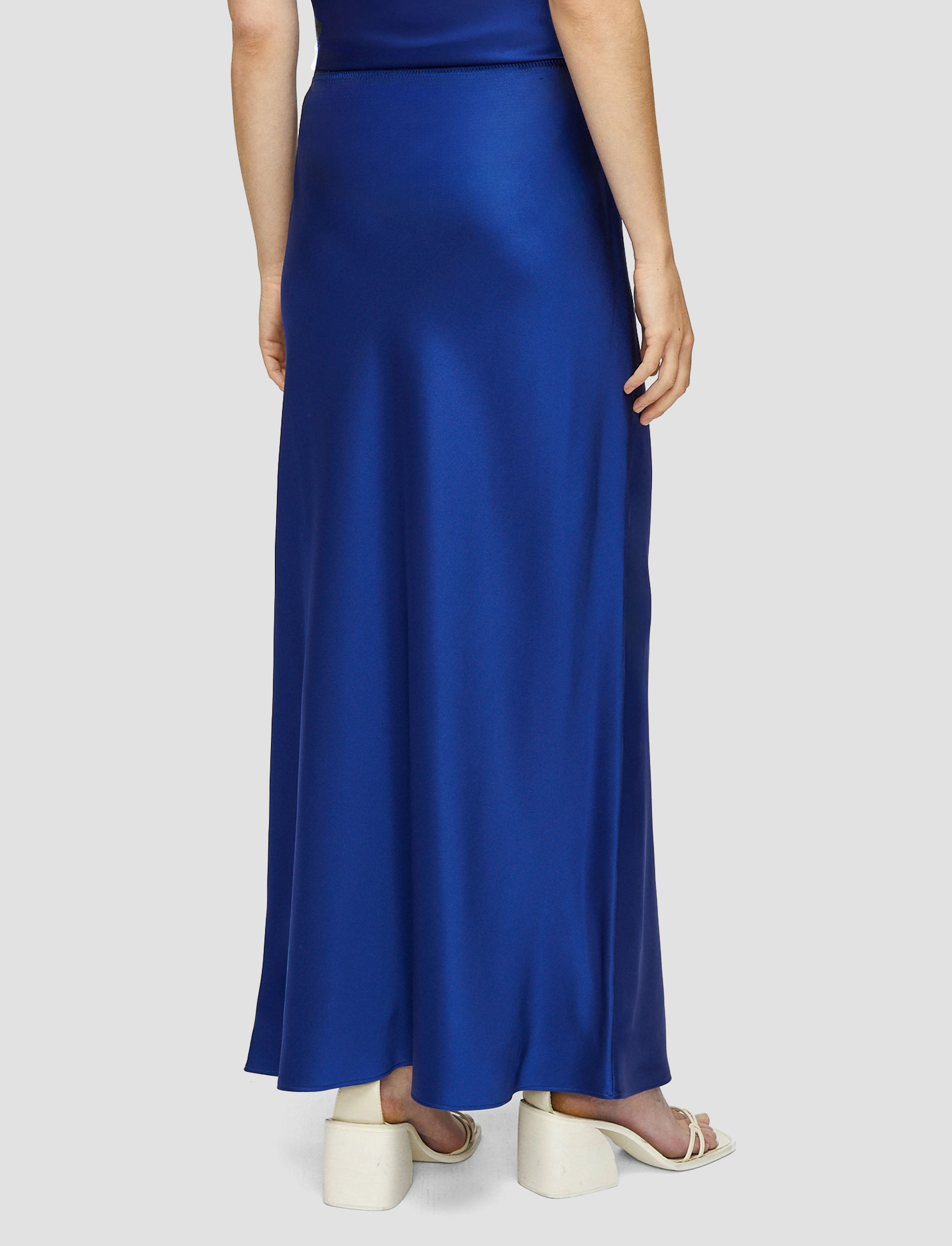 Subtle Finish Neutral Wear Isaak Long Silk Satin Skirt