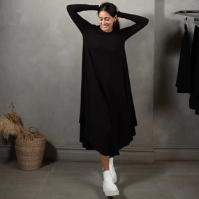 Versatile Fit Smooth Edge Midi Maxi Dress | Black