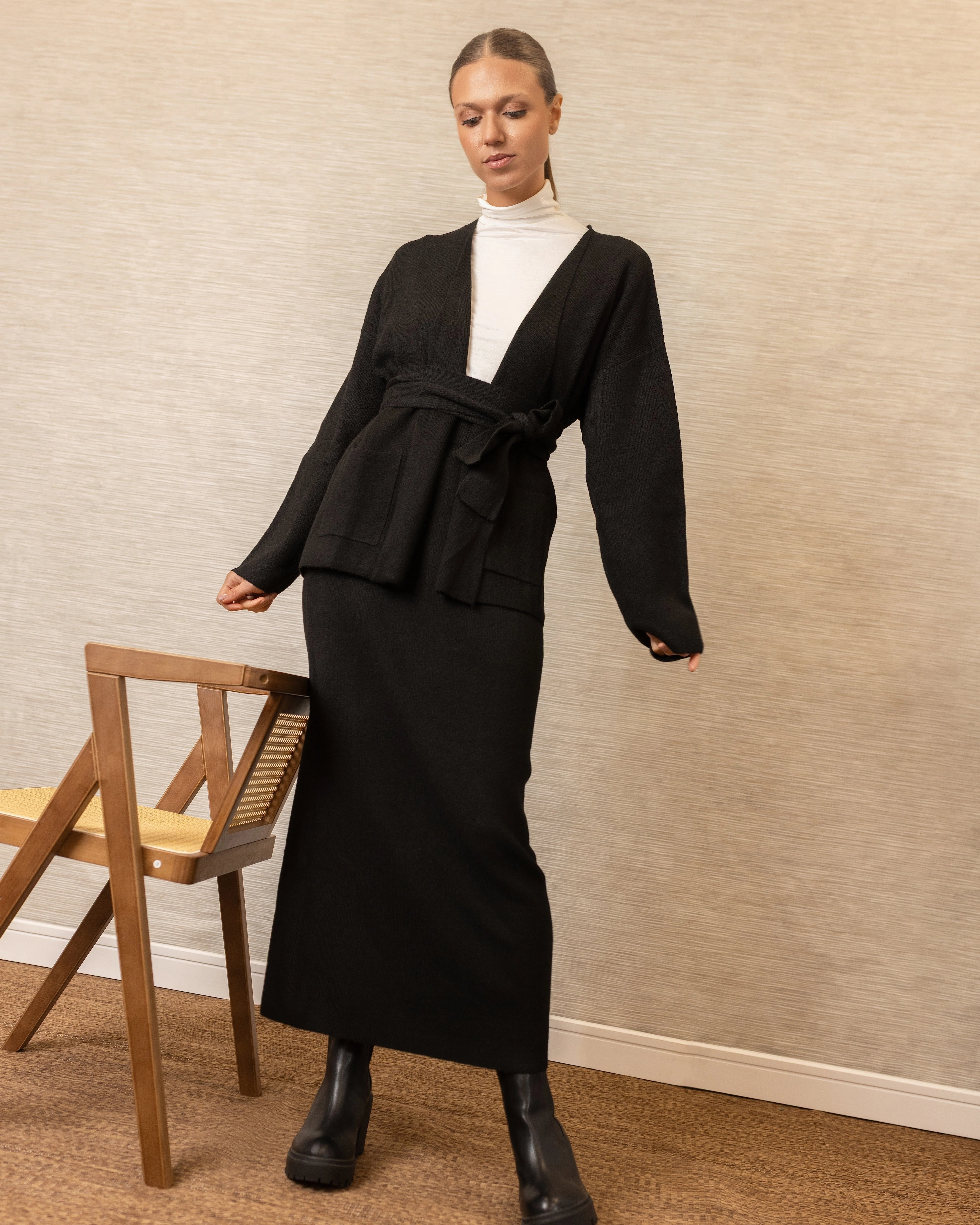 Belted Knit set | Black Romantic Bloom Smart Fit Wear