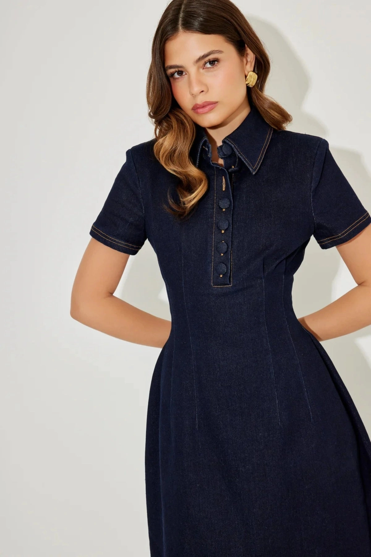 The Ultimate Muse Denim Collared Midi Dress Blue Travel-Style