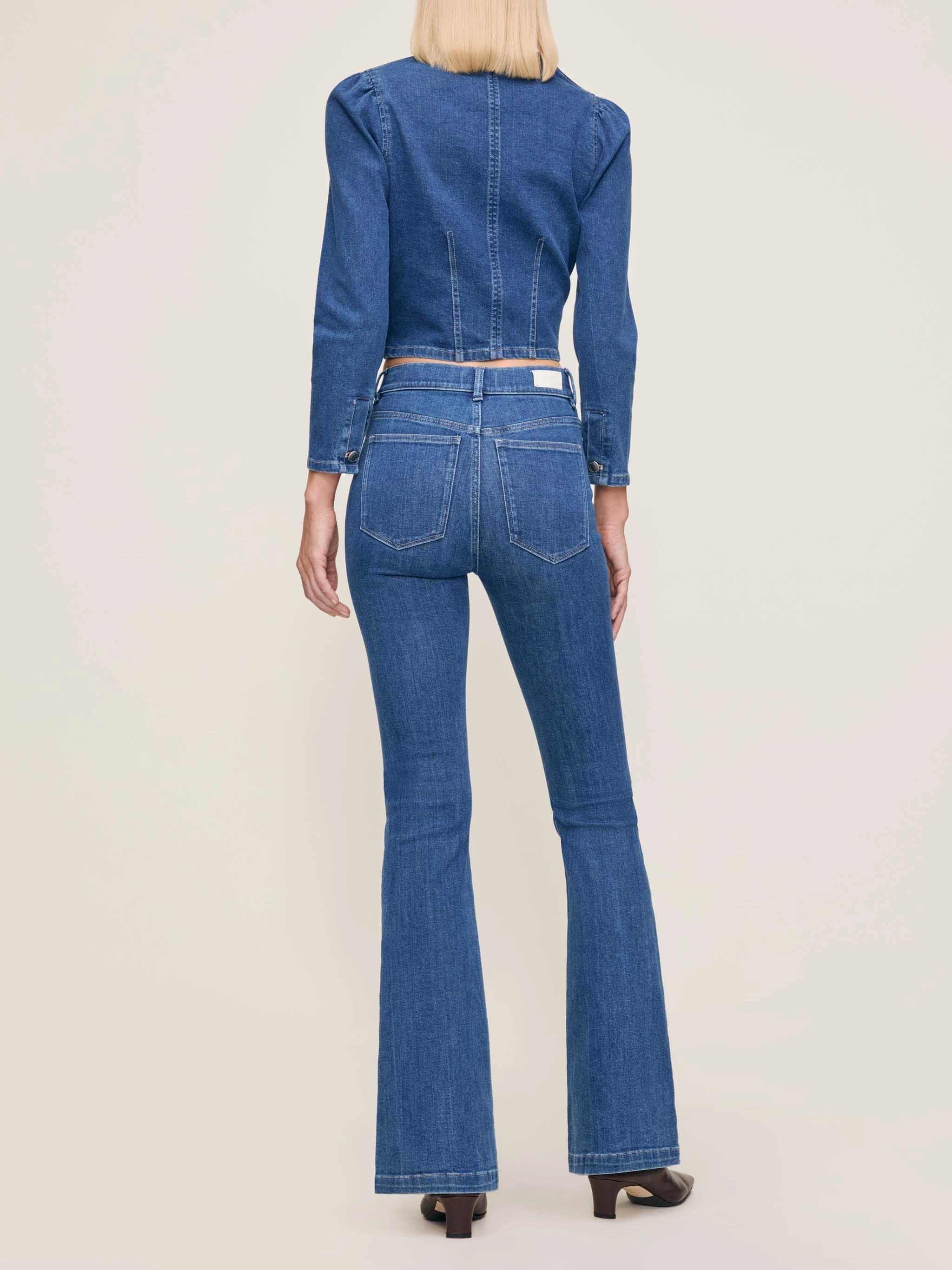 SCULPTED TOP Anti Pilling Fabric Double Layered Hem
