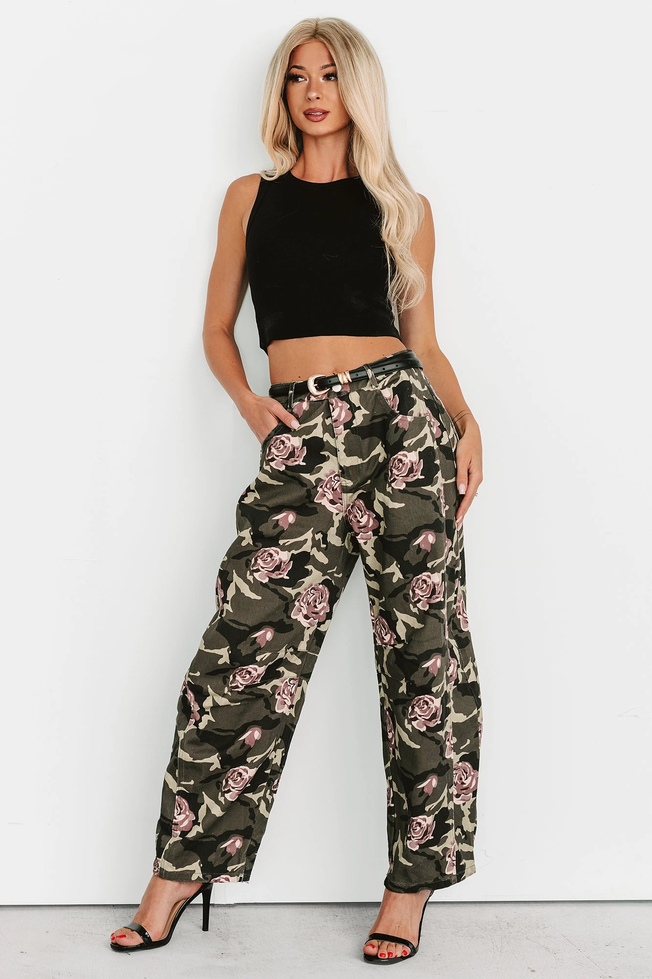 Cover Me In Roses Floral Barrel Jeans (Camo) OdorResistantTreatment