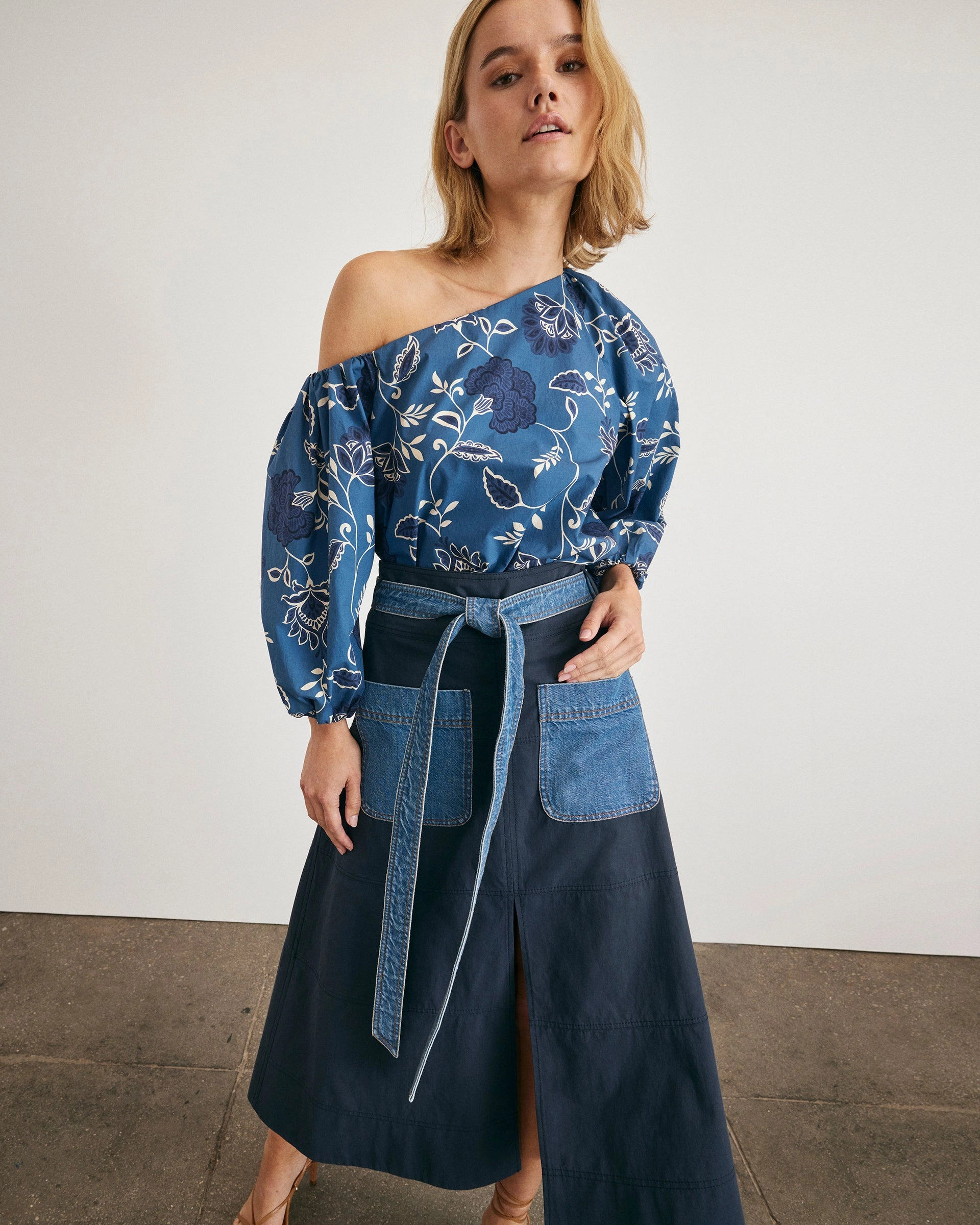 Tabitha Top Stretch Waistband Design WrinkleFree Fabric